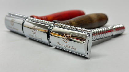 Double edge safety razor