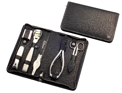Zippered manicure set: 6 pcs., stainless; black