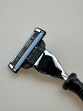 3 blade Classic cartridge refill razor