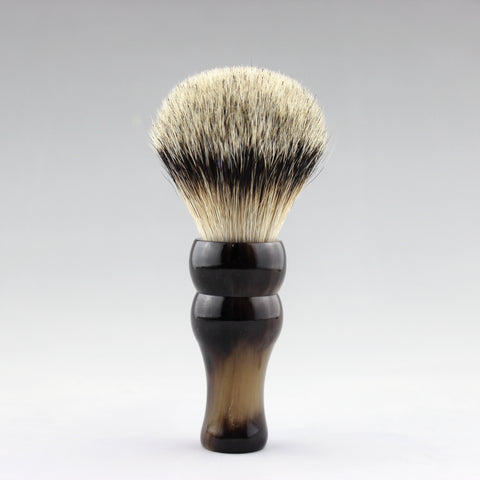 Manchurian Silvertip badger & horn handle